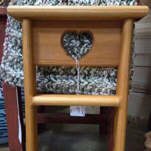 Farmhouse heart cutout ladder shelf